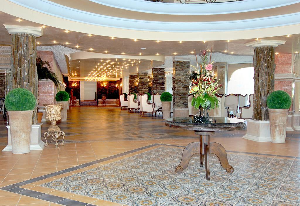 Andalucia Beach Hotel Elenite Exterior foto